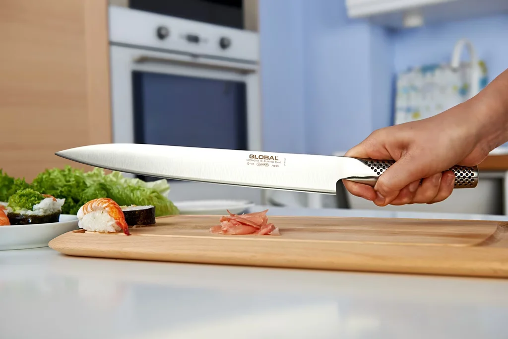 Nóż kuchenny Global G-47 Sashimi-Yo do plastrowania ryb i mięsa, ostrze 25 cm — zdjęcie 2