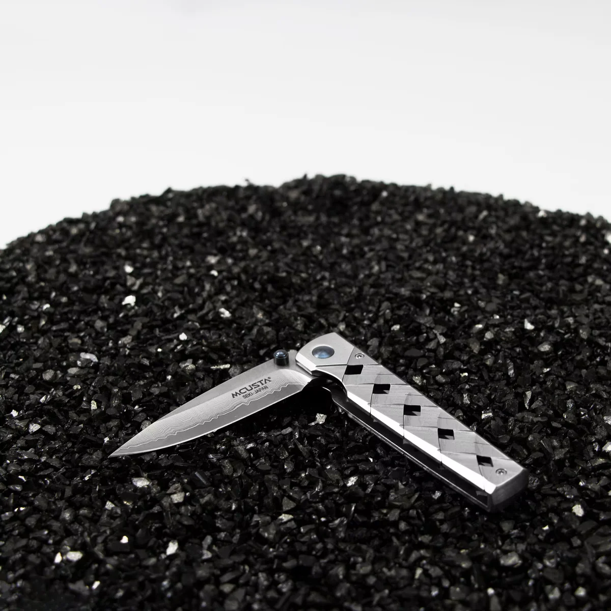 Mcusta Shinra Katana Nóż składany, ostrze VG-10 Damasceńska, 7 cm — zdjęcie 12