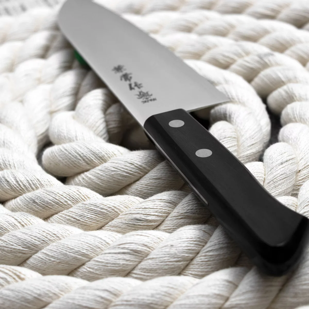 Kanetsune 5500 VG-2 Nóż Santoku 16,5 cm — zdjęcie 10