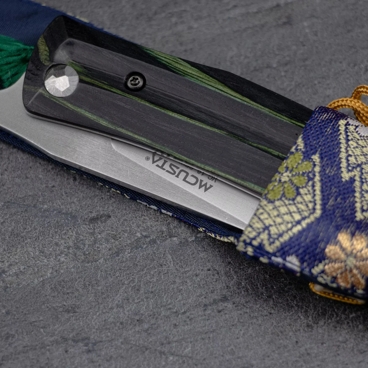 Mcusta Friction Folder Nóż Składany Czarno-Zielony VG-10 7,5 cm — zdjęcie 2